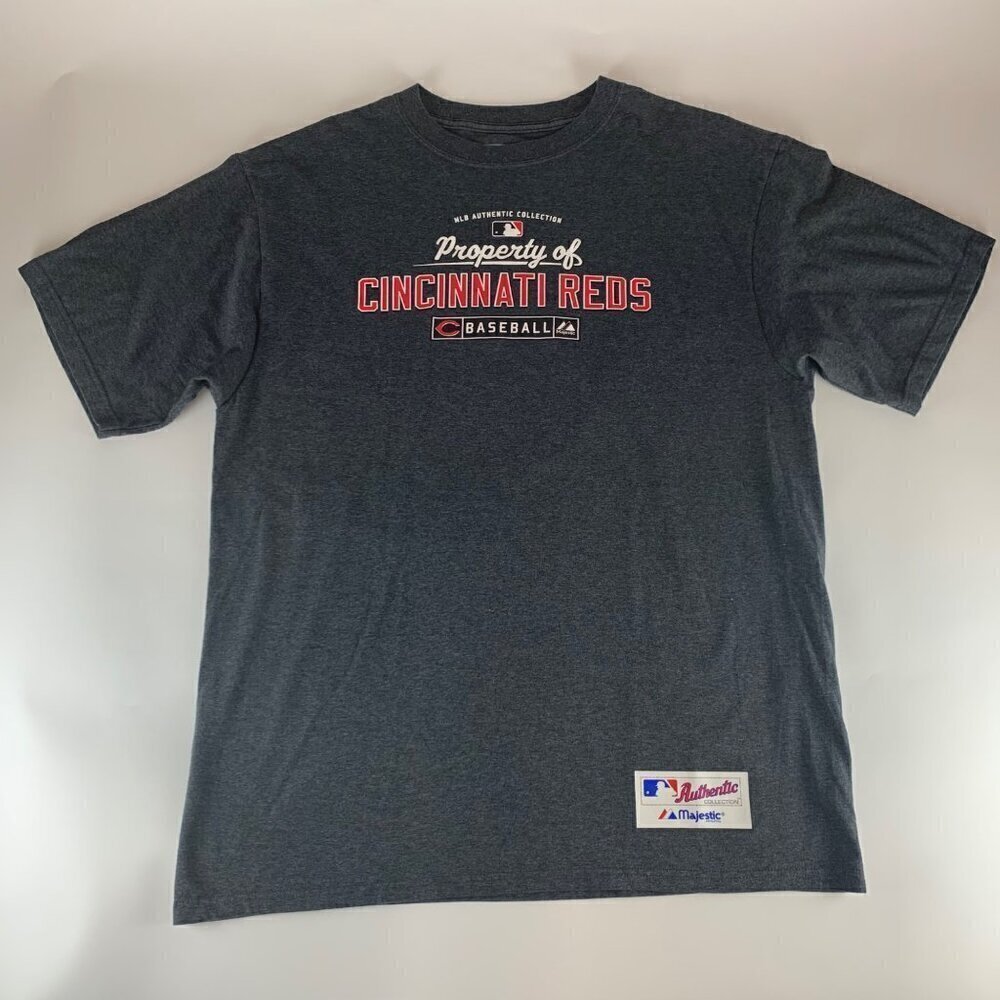 Cincinnati Red MLB Gray Majestic Short Sleeve Crewneck Shirt